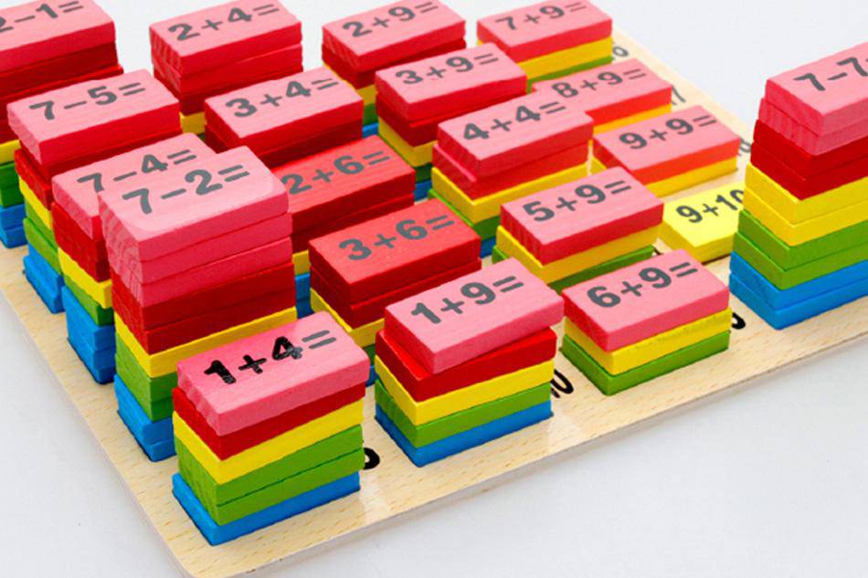 Domino-Arithmetik-Lernspielzeug aus Holz