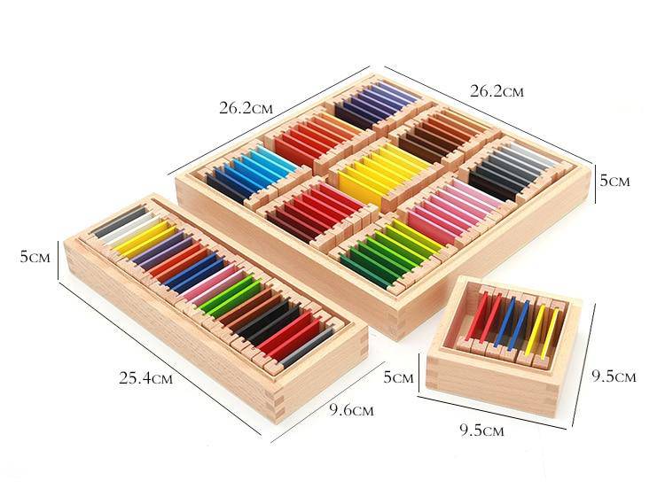 Tablettenbox aus farbigem Holzmaterial