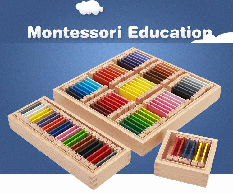 Tablettenbox aus farbigem Holzmaterial